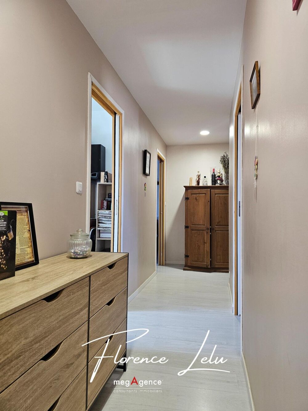 Vente Maison maison spacieuse avec terrain 12474 m² Saint-gilles-les-bois