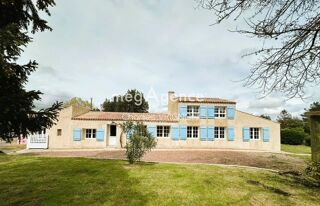  Maison à vendre 15 + pièces 520 m²