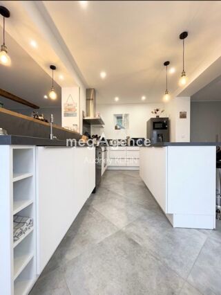  Maison à vendre 6 pièces 140 m²