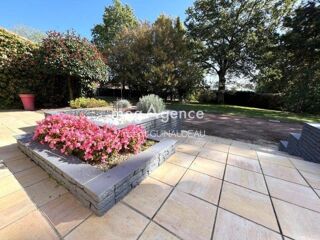  Maison  vendre 7 pices 250 m