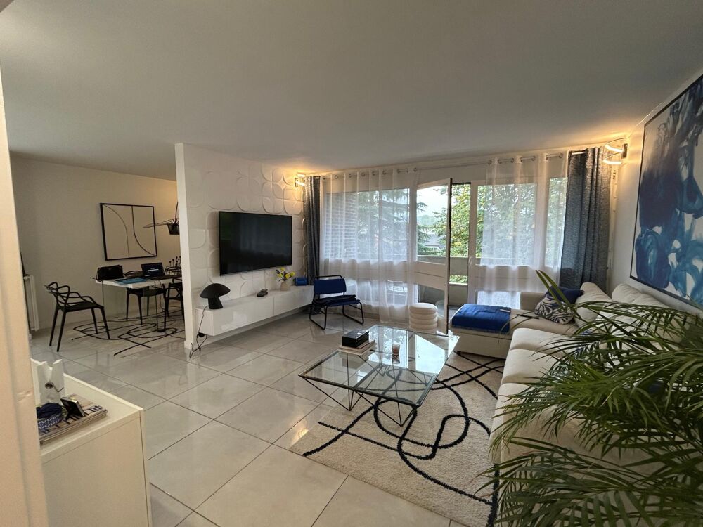 Vente Appartement LIMEIL-BRÉVANNES – 4 PIÈCES / 3 CHAMBRES – BALCON, CAVE & PARKING – À PROXIMITÉ DU CÂBLE C1 ET DU RER A Limeil-brévannes