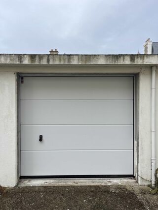  Parking / Garage  vendre 16 m