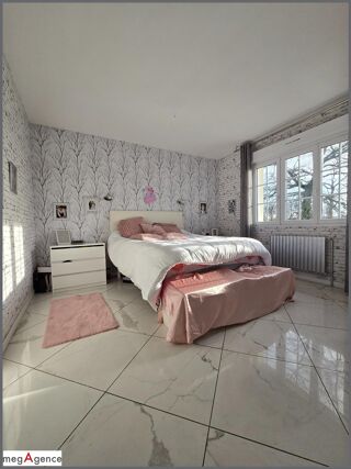  Maison � vendre 8 pi�ces 237 m�