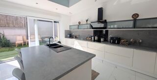 Vente Maison Maison semi-individuelles 3 chambres, grand extérieur, stationnement sécurisé 2 à 3 véhicules, proche centre ville Roubaix