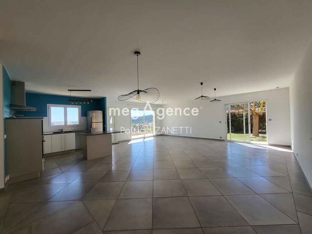 Saint-Ambroix (30500)  Maison familiale avec vue imprenable, piscine et grand sous-sol