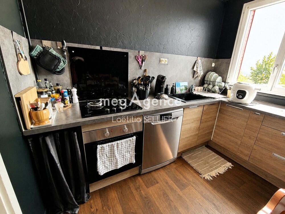 Superbe T4 entièrement rénové de 73 m²