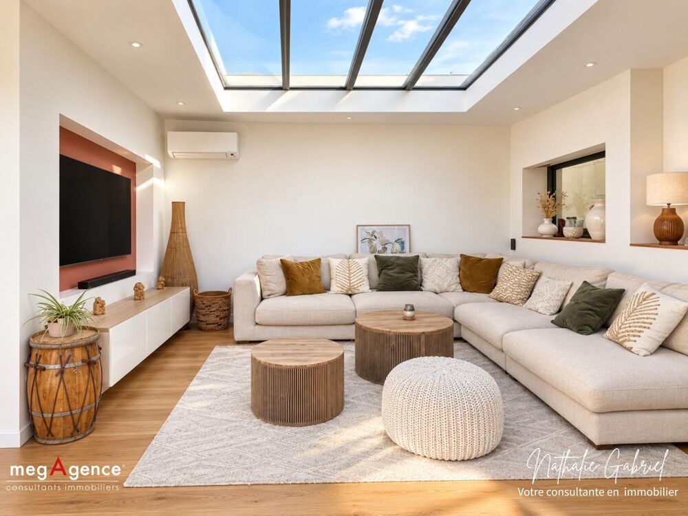 Vente Maison Un air de vacances à Angers avec cette villa de 6 chambres sur 203 m2 ! Angers