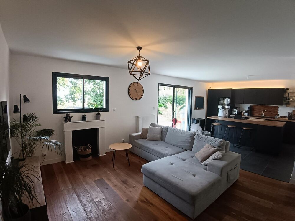 Vente Maison Maison contemporaine avec de beaux volumes Saint-laurent-de-terregatte