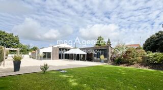  Maison à vendre 15 + pièces 520 m²