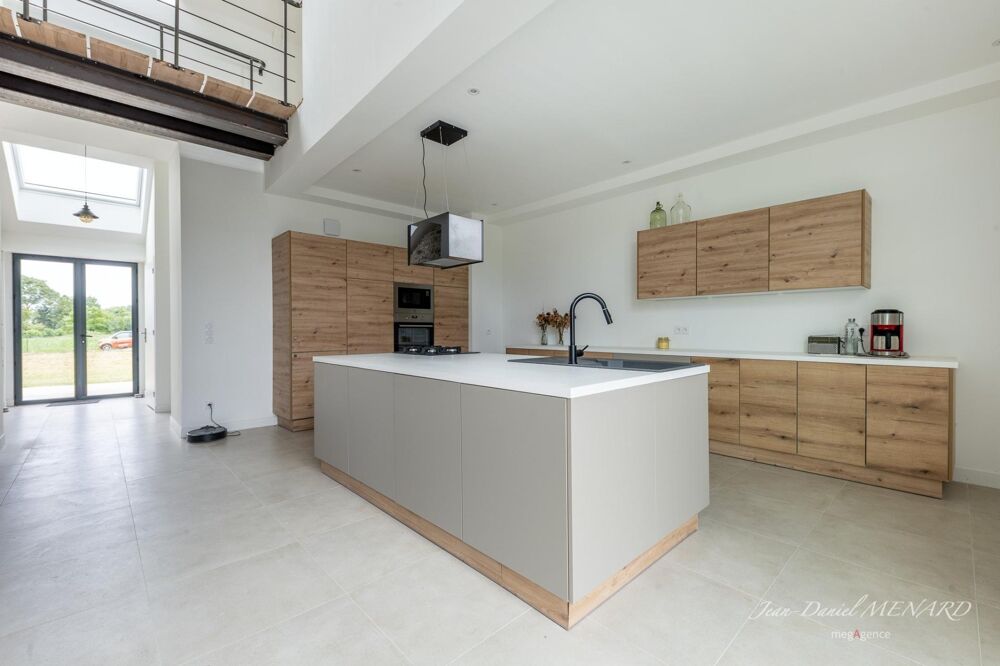 Maison 170 m² - Entierement rénovée - 10/15 mn de Saint-Malo.