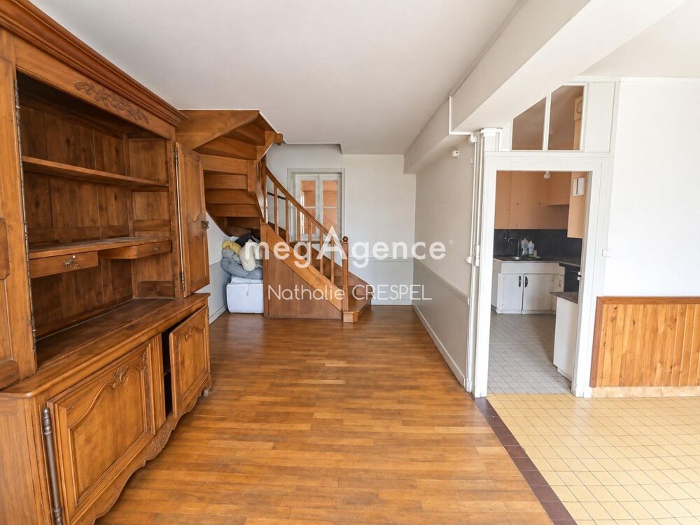 Vente Maison MAISON  92 M² – RIVES D'ANDAINE – 2 CHAMBRES  – TERRAIN – BEAU POTENTIEL – TRAVAUX À PRÉVOIR Rives d'andaine