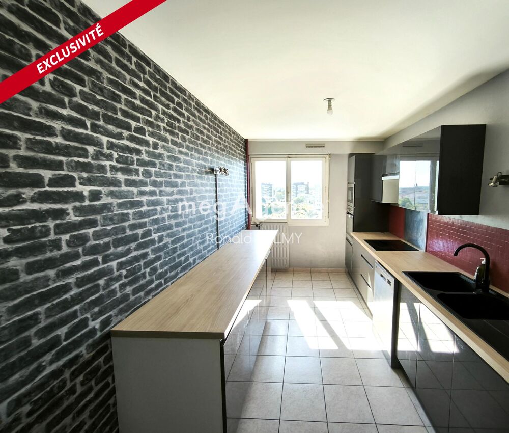 Idéal investisseur : T5 vendu loué, revenus immédiats de 920 €/mois.