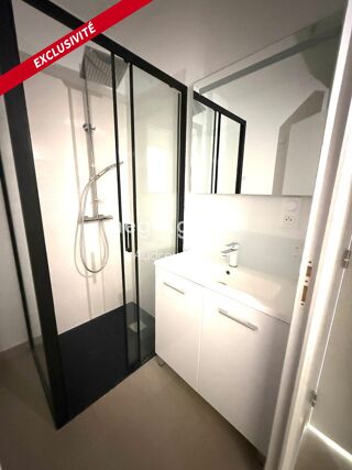  Immeuble à vendre 209 m²
