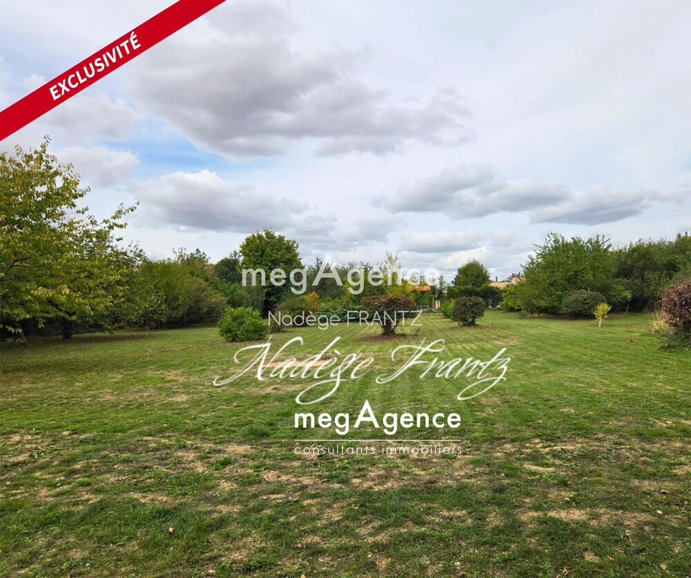 Vente Terrain Terrain constructible garages dépendances La Vergne proche Saint-Jean-d'Angély 17400 La vergne