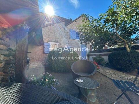   Maison Historique avec jardin et crypte du XIV�me Maison - 3 pi�ce(s) - 95 m�