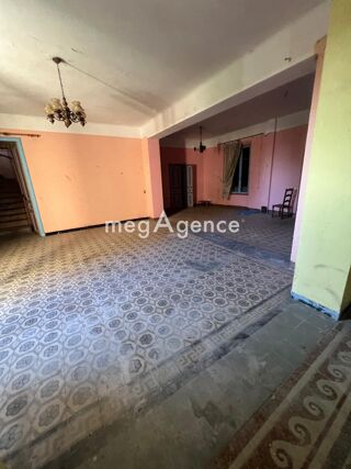  Propri�t�/ch�teau � vendre 15 + pi�ces 740 m�