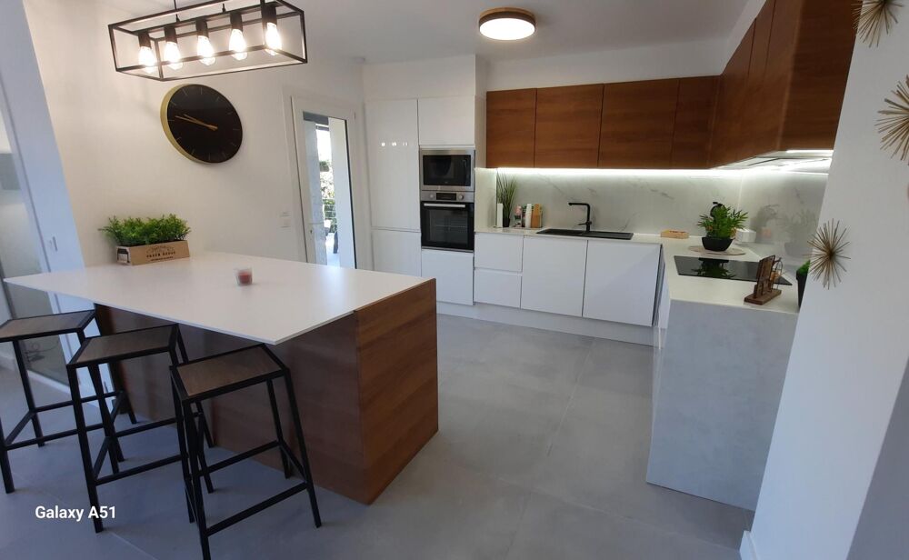  vendre  Maison Frjus (83600)