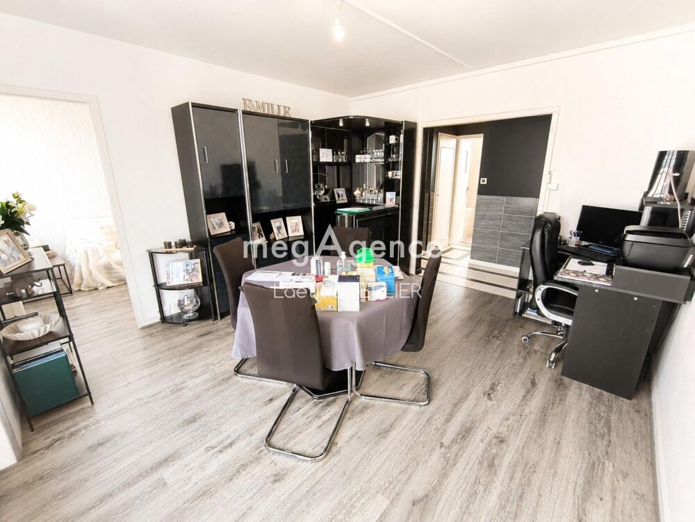 Vente Appartement Beau T4 entièrement rénové de 73 m² proche IUT Montlucon