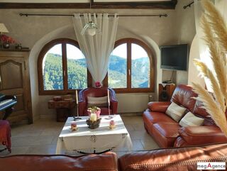  Maison � vendre 8 pi�ces 219 m�