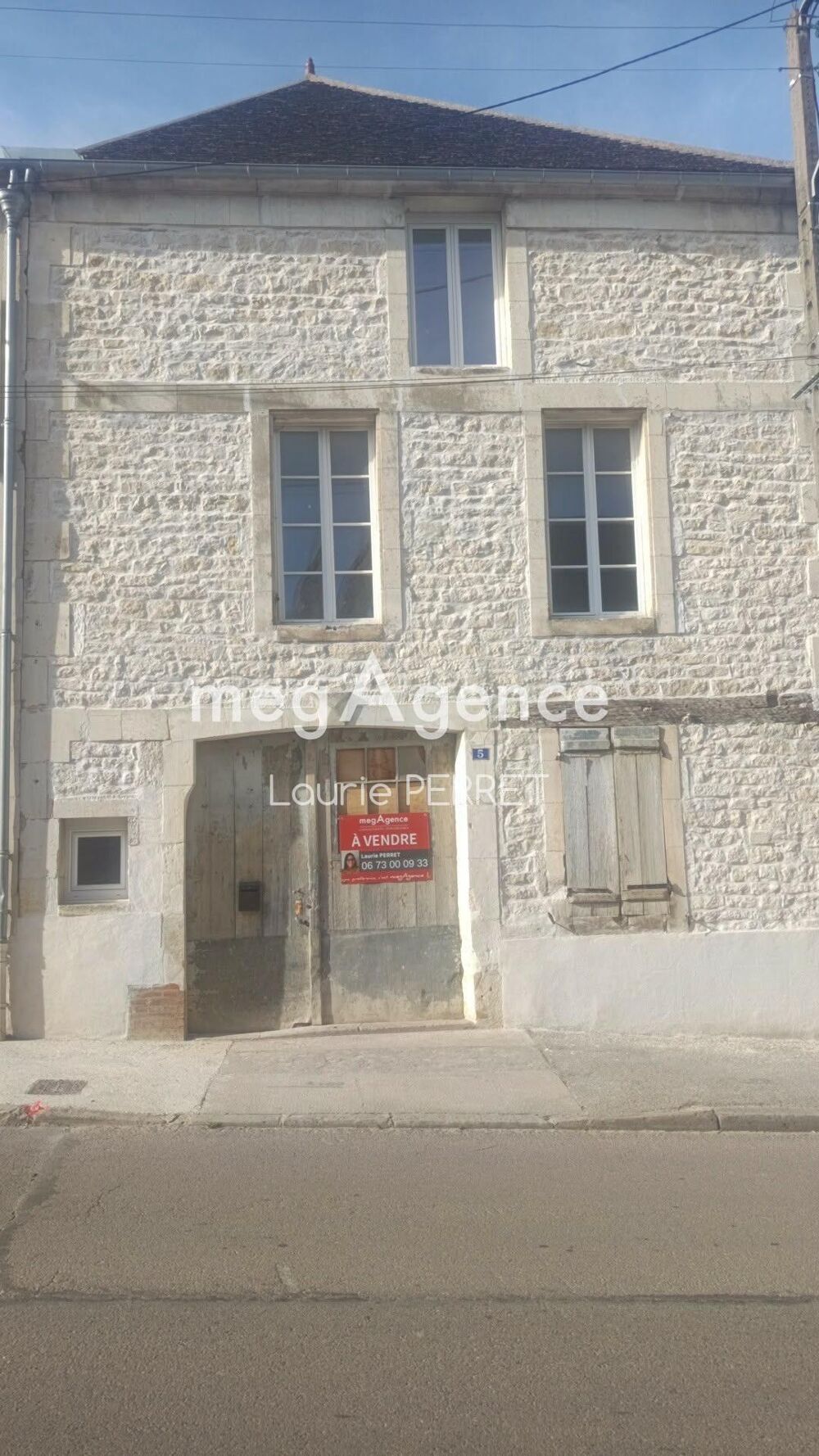 Maison de ville entièrement rénovée
