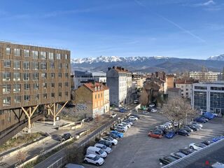  Appartement à vendre 5 pièces 110 m²