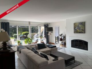  Maison à vendre 8 pièces 263 m²