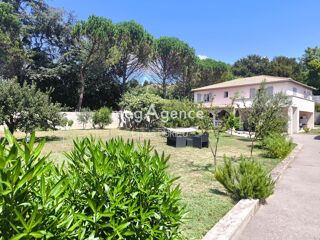  Maison � vendre 7 pi�ces 180 m�