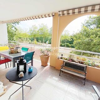  Appartement � vendre 5 pi�ces 97 m�