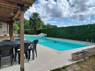  Maison à vendre 15 + pièces 410 m²