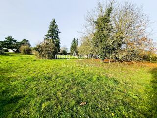  Terrain à vendre 698 m²