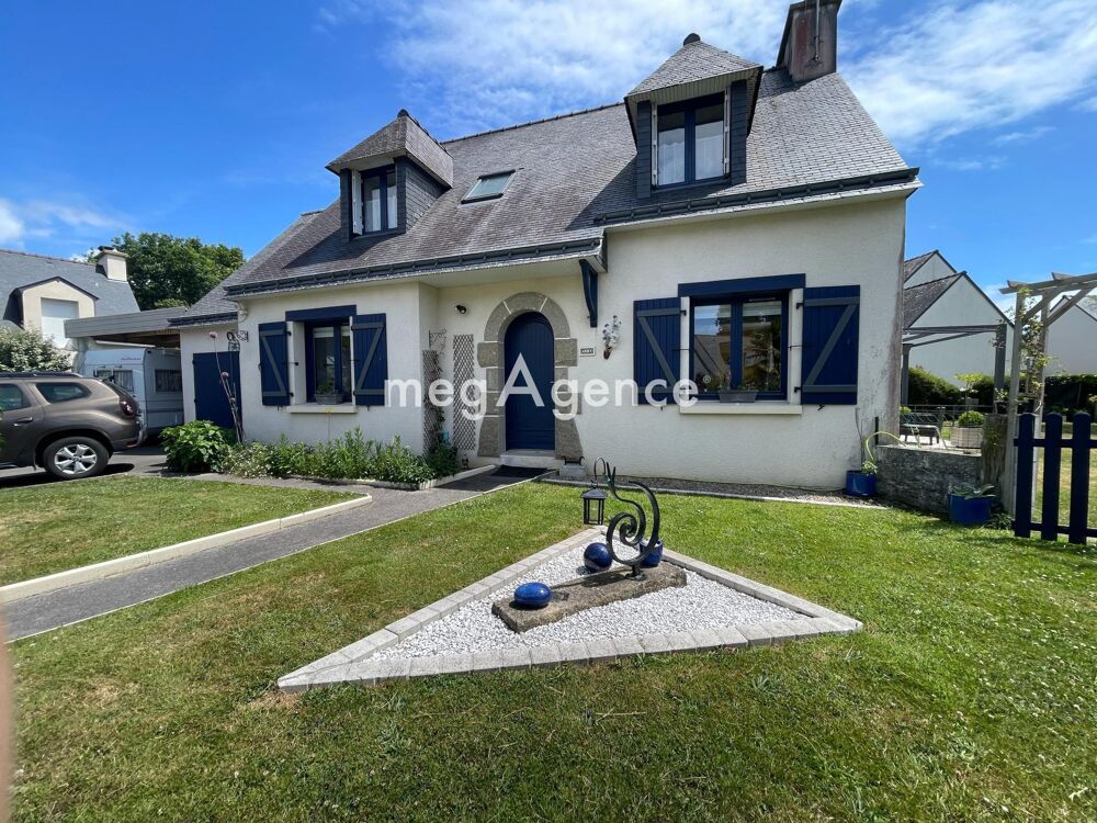 Maison dans le bourg de Larmor-Baden
