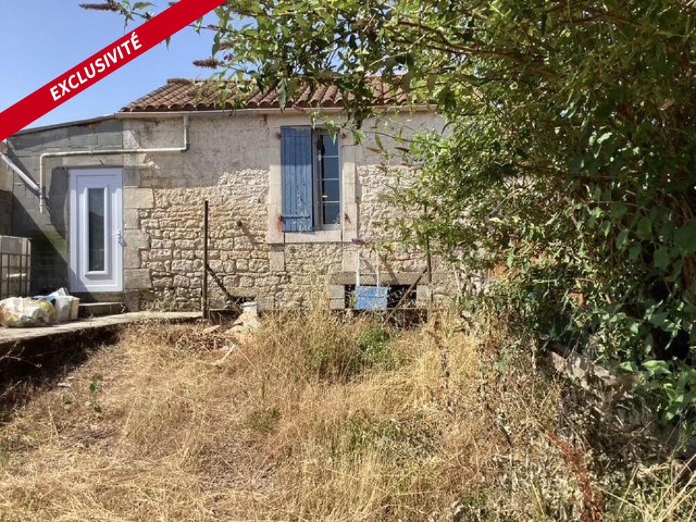 Maison avec cave et dépendance à finir de rénover,jardin centre de Luçon