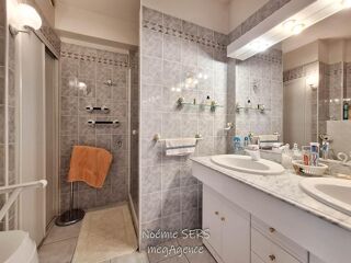  Maison � vendre 15 + pi�ces 295 m�