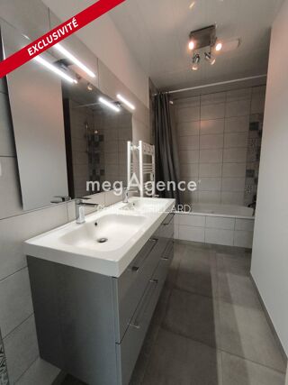  Maison  vendre 6 pices 110 m