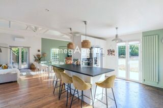  Maison à vendre 7 pièces 215 m²