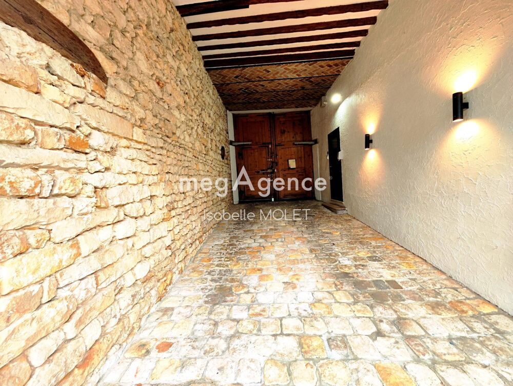 Vente Maison Maison de caractère de 10 pièces avec piscine Melun