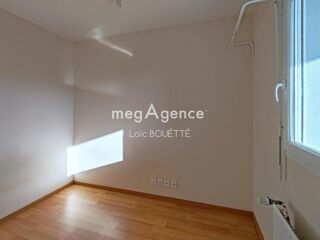 Vente Appartement APPARTEMENT AVEC BALCON ET PARKING Rennes