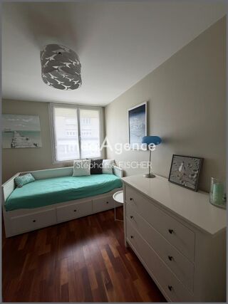  Appartement � vendre 3 pi�ces 77 m�