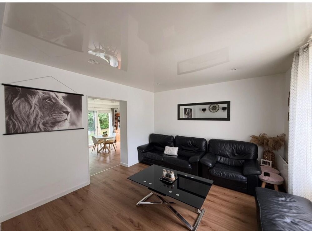 Vente Maison ÉPÔNE Un bien unique de plain-pied avec cave voûtée de plus de 100 m², véritable coup de cœur ! Epone