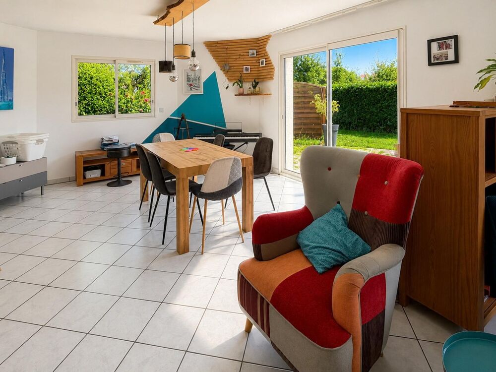 Vente Maison PAVILLON- 5 CHAMBRES-  DOUBLE GARAGE- JARDIN Change