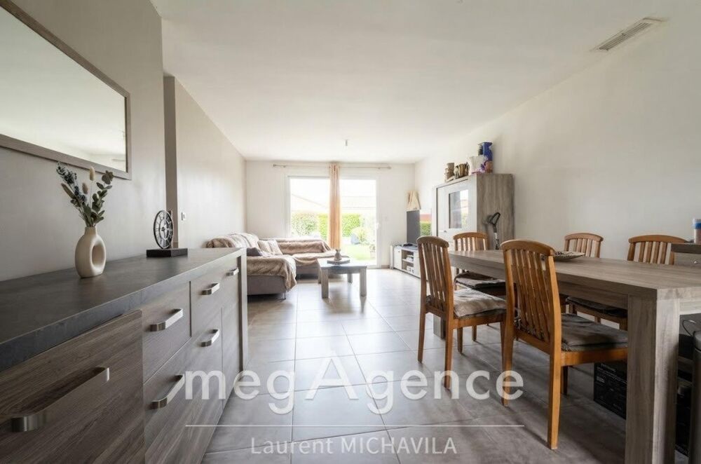 Vente Maison **SAUVIAN – MAISON DE PLAIN-PIED 4 PIÈCES AVEC 3 CHAMBRES JARDIN ET TERRASSE** Sauvian