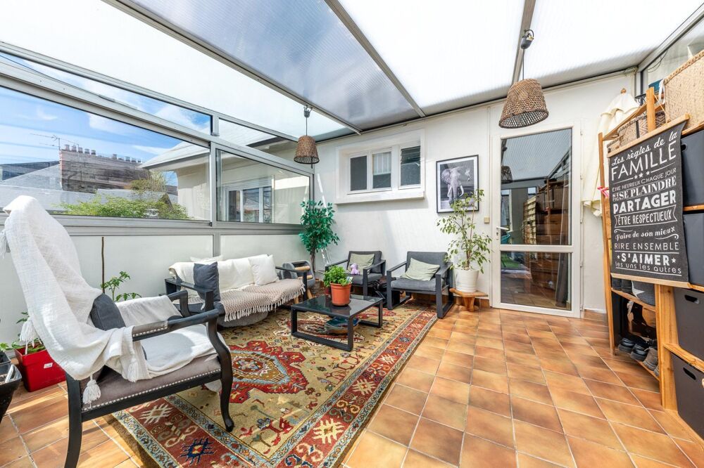 Vente Appartement Duplex T4 avec terrasse sud, véranda et garage – Saint-Malo, Rocabey. Saint-malo