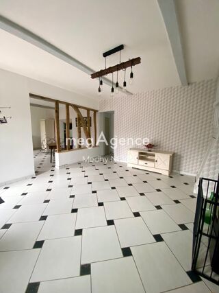  Maison  vendre 6 pices 135 m