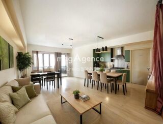  Maison à vendre 13 pièces 330 m²