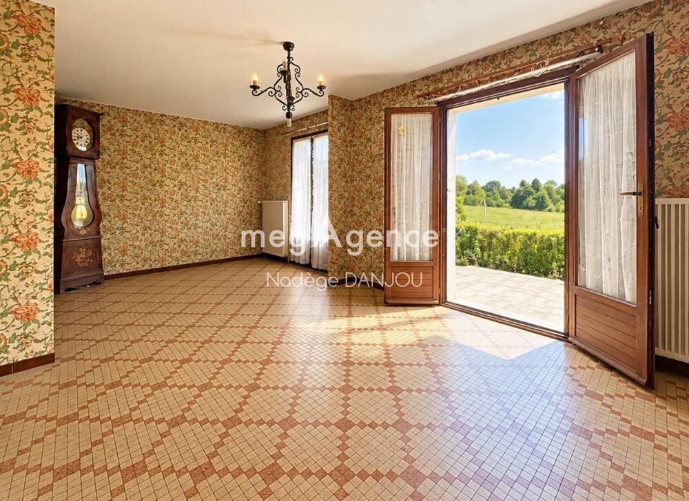 Vente Maison PAVILLON VIE DE PLAIN PIED SUR SOUS-SOL  AVEC DEPENDANCE ET TERRAIN 9103 m2 NOUES DE SIENNE Noues de sienne