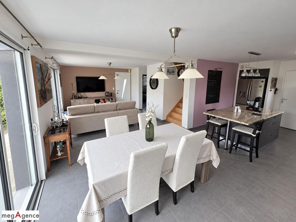 Vente Maison Spacieuse maison contemporaine 5 chambres – Belles prestations Parce