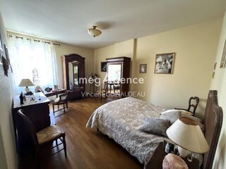  Maison  vendre 9 pices 174 m