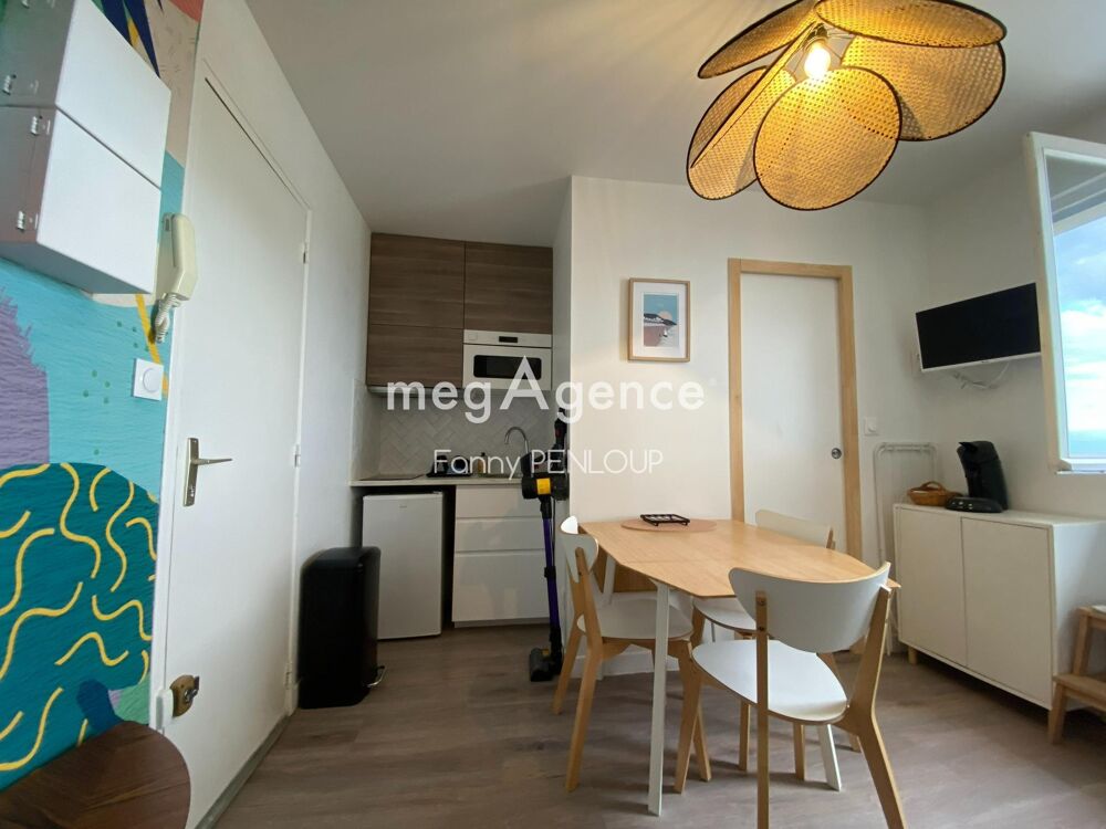 Appartement duplex de 21 m² rénové en front de mer