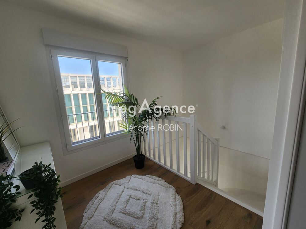 Vente Appartement Magnifique Duplex T5 avec grande terrasse panoramique – Bordeaux 33800 Bordeaux