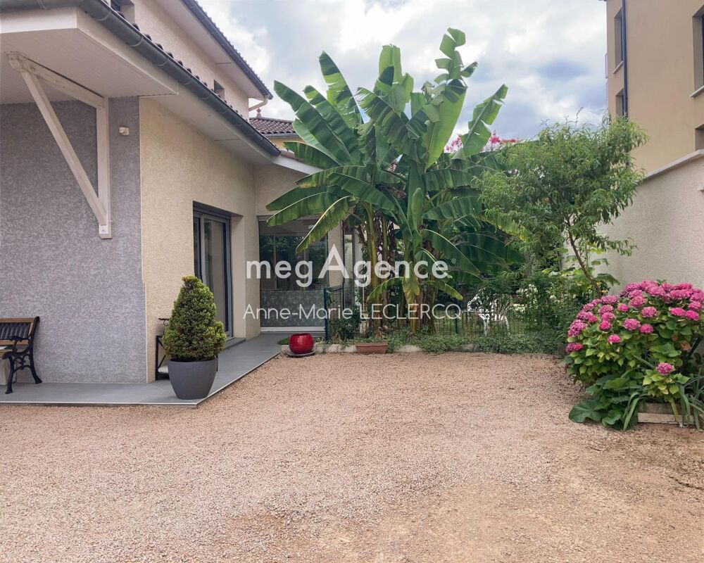 Maison 5 pièces 124 m² · à Jassans-Riottier · 124 m² · 339 000 €